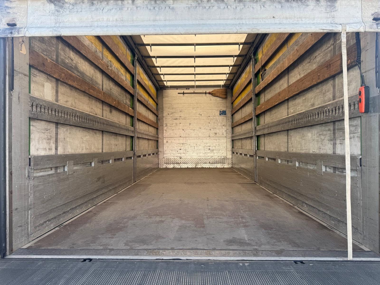 IVECO 50 C 18/35 A8 P-image-8