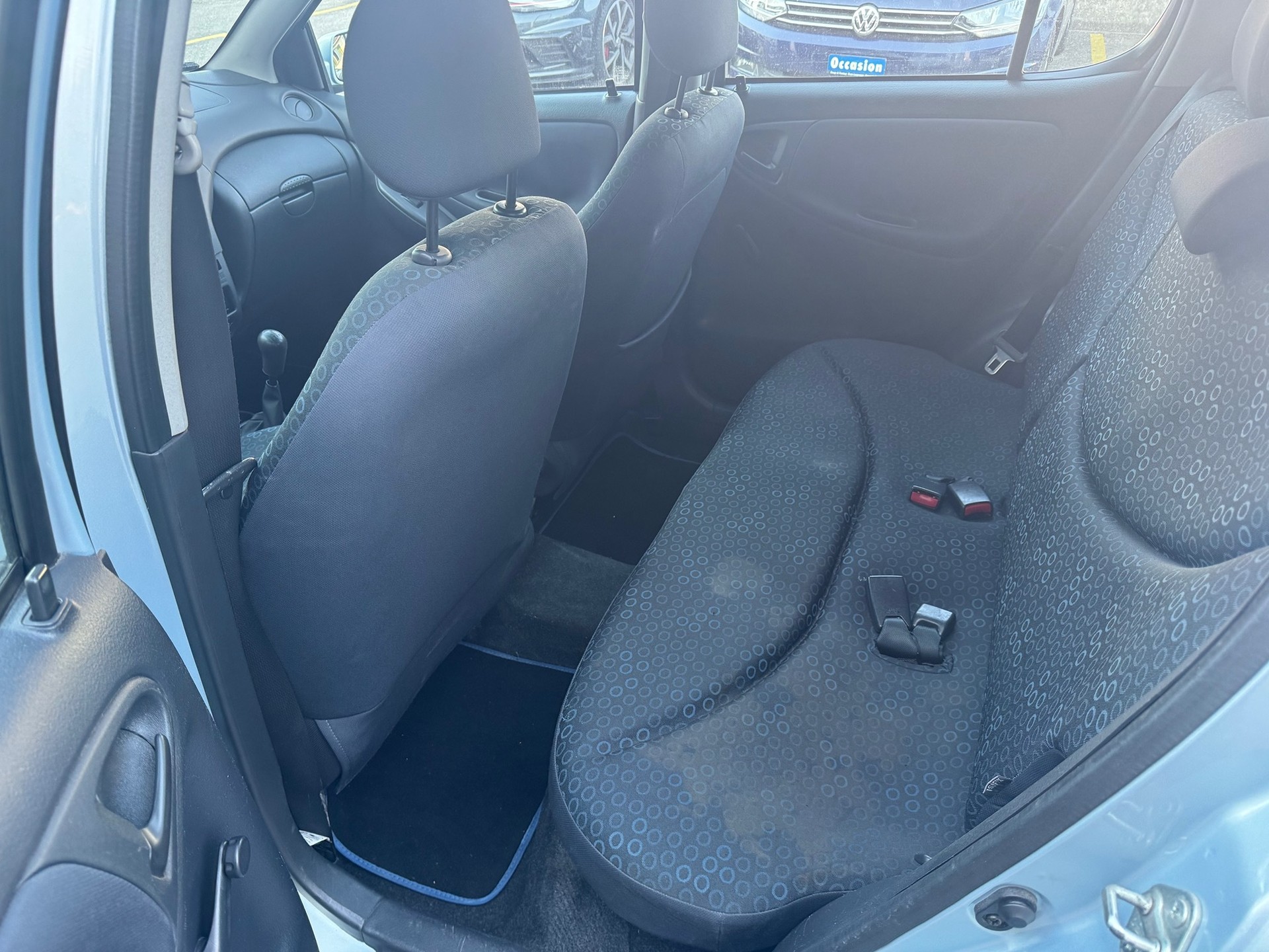 TOYOTA Yaris 1.3 Linea Sol-image-12