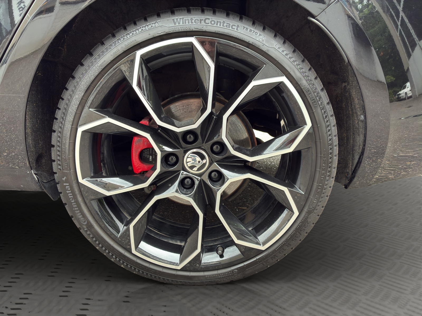 SKODA Octavia Combi 2.0 TDI RS 4x4 DSG-image-8