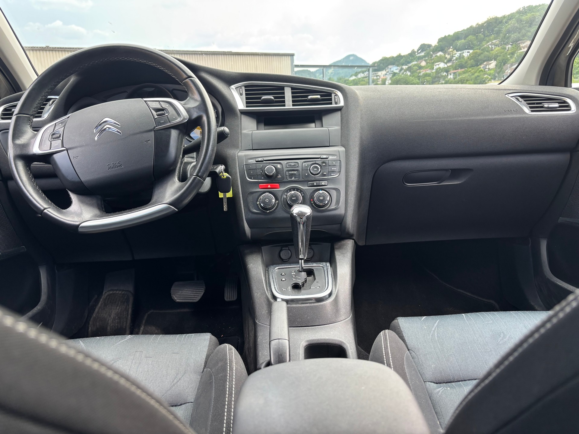 CITROEN C4 Berline 1.6 VTi Séduction BVA4-image-9