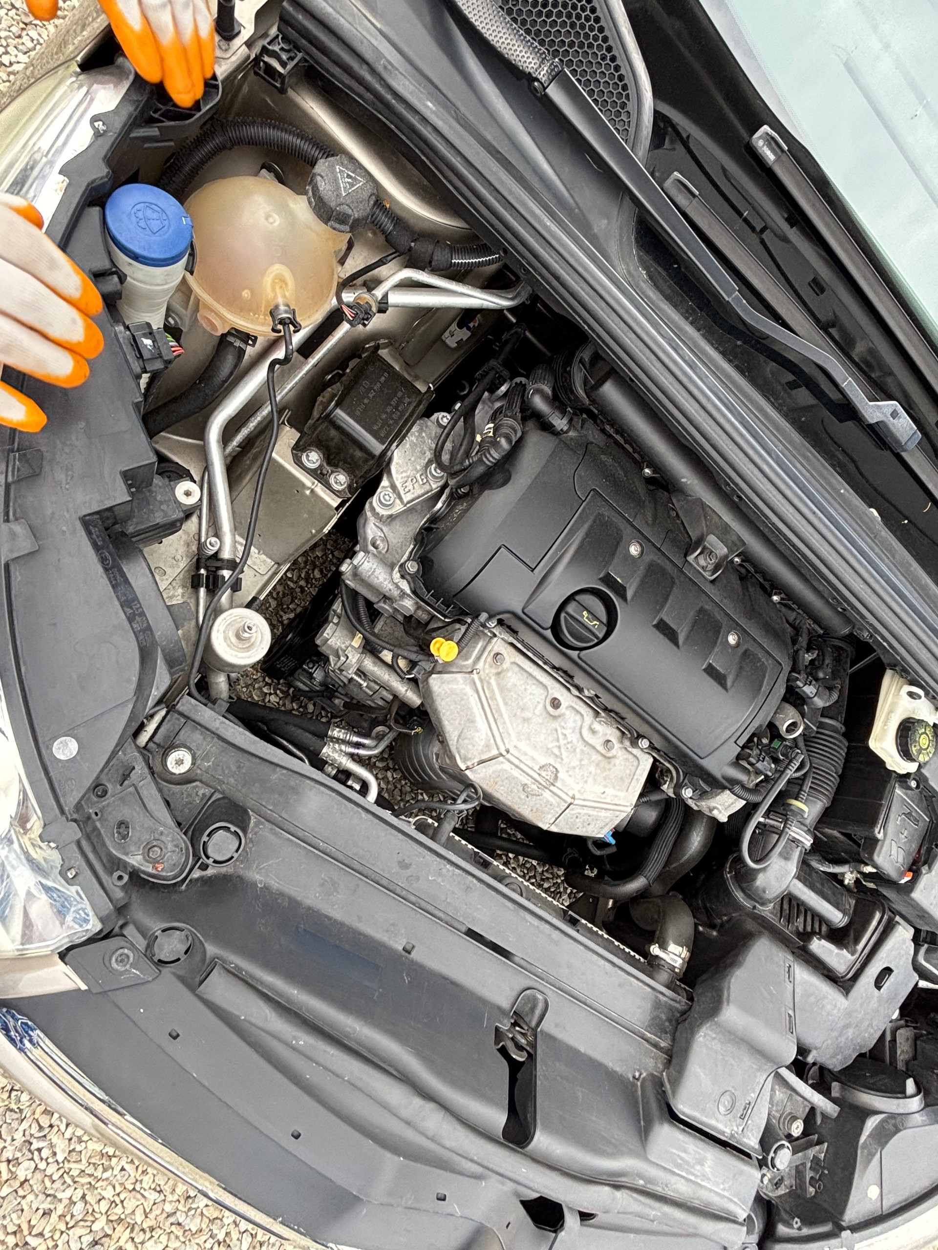 CITROEN C4 Berline 1.6 VTi Séduction BVA4-image-14