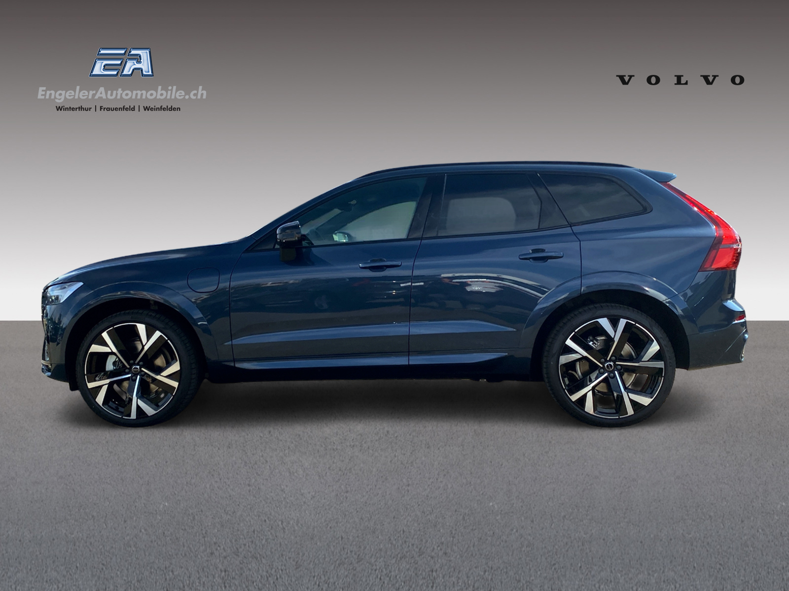 VOLVO XC60 2.0 T6 TE Black Edition eAWD-image-3