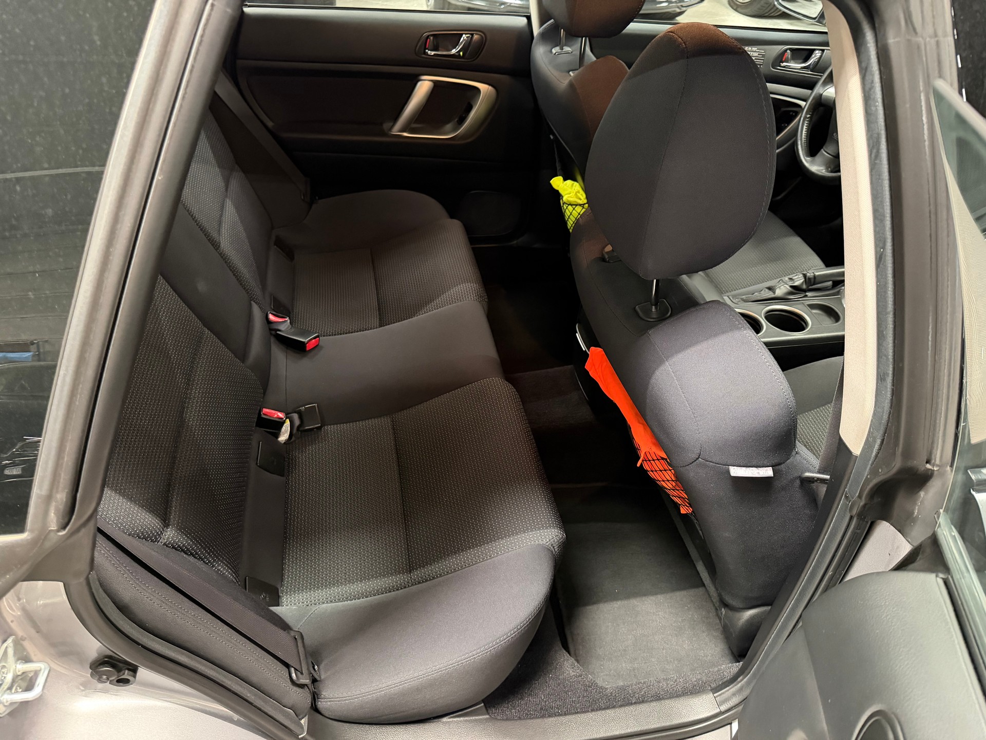 SUBARU Legacy 2.0R AWD Celebration Automatic-image-11