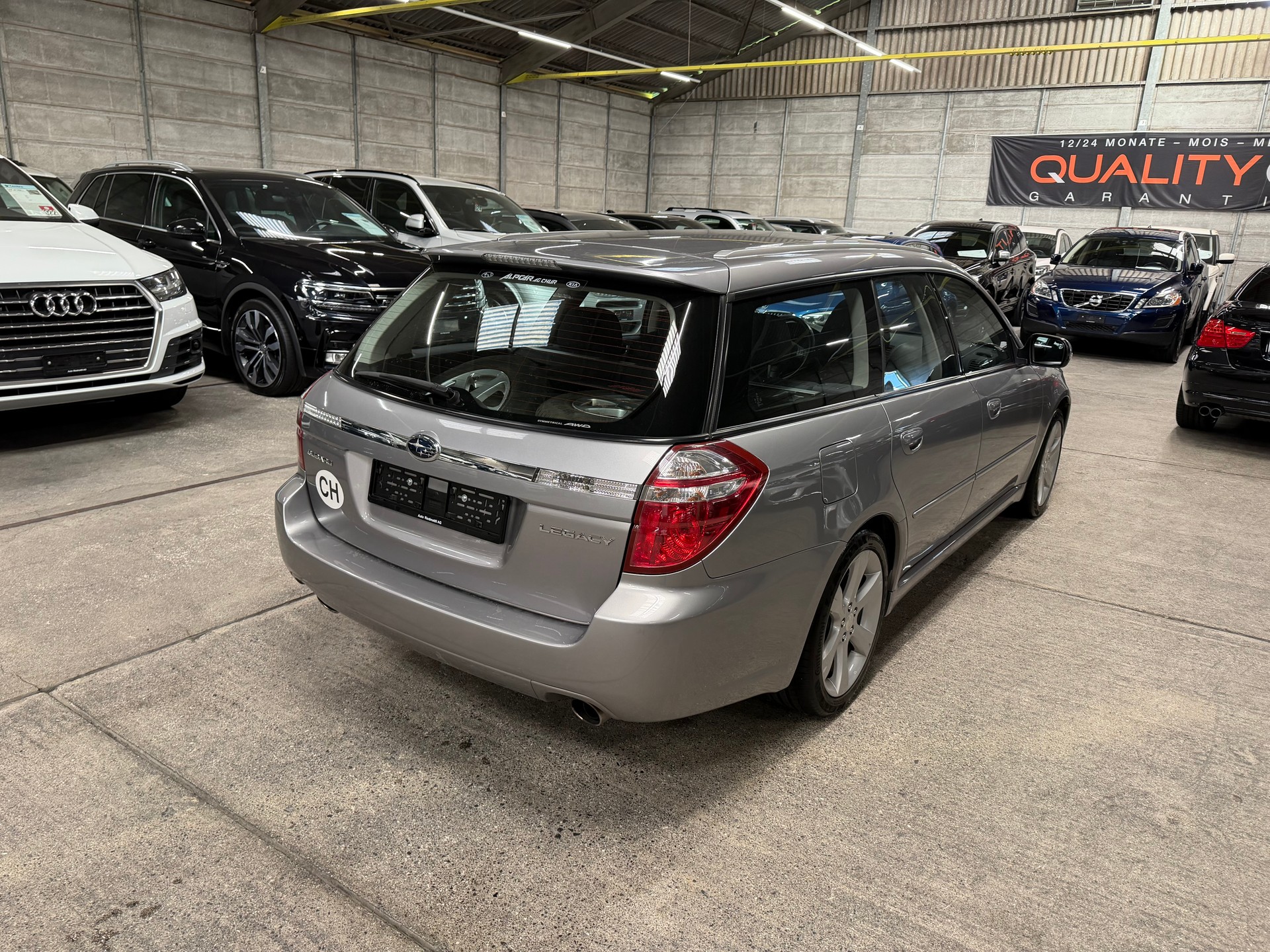 SUBARU Legacy 2.0R AWD Celebration Automatic-image-2