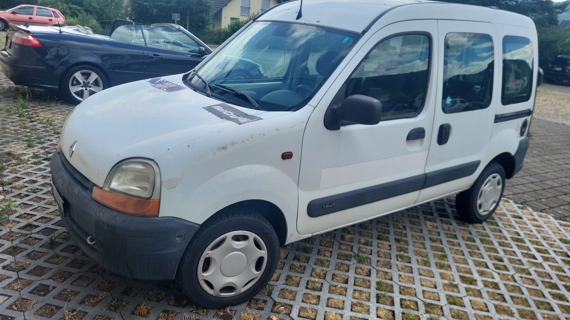 RENAULT Kangoo 1.9 dTi-image-0