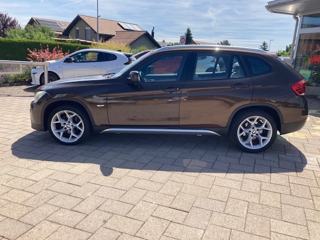 BMW X1 sDrive 18d-image-7