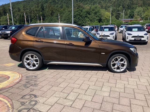 BMW X1 sDrive 18d-image-3