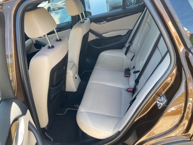 BMW X1 sDrive 18d-image-9