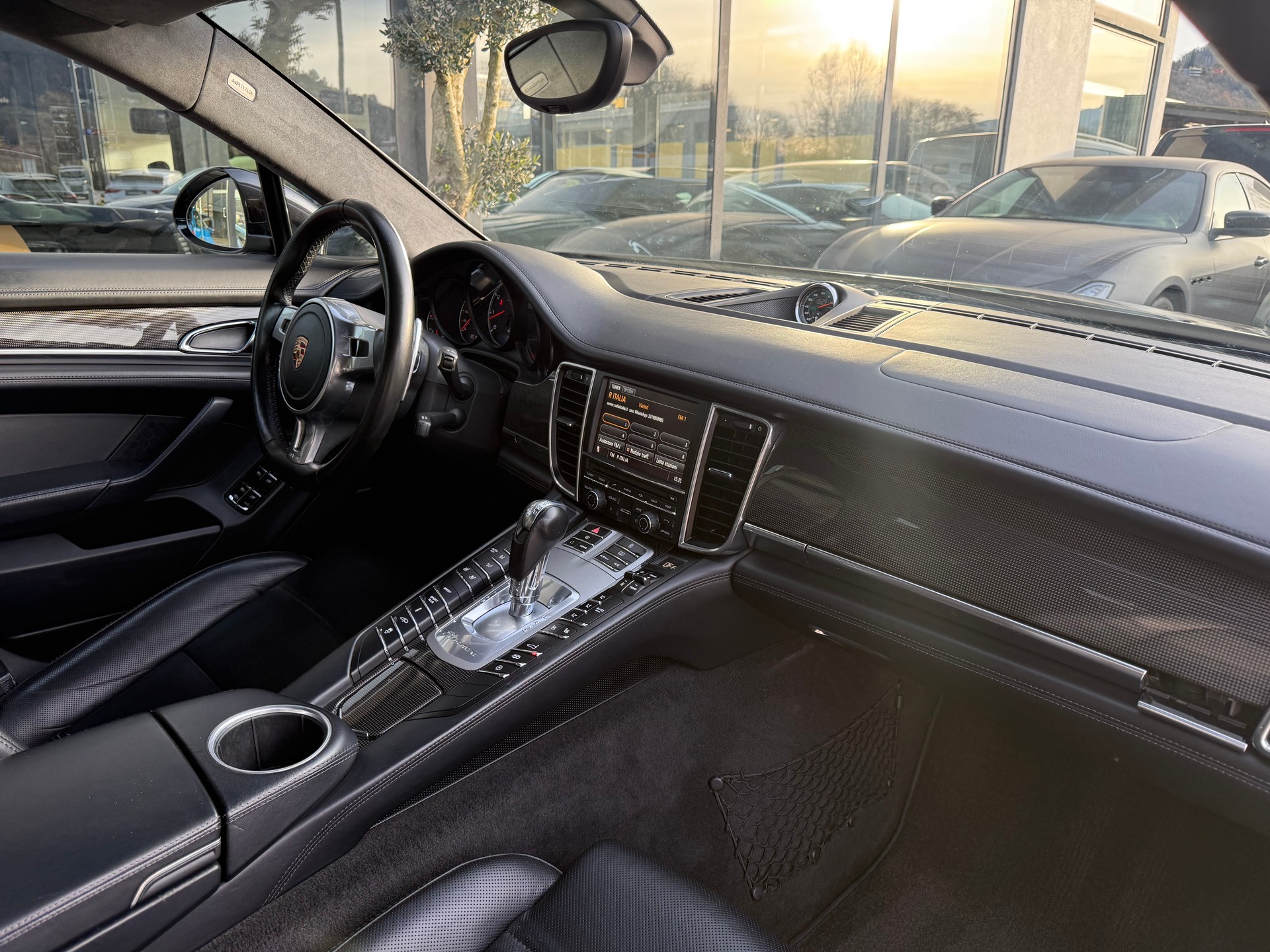 PORSCHE Panamera Turbo S 4.8 PDK-image-12