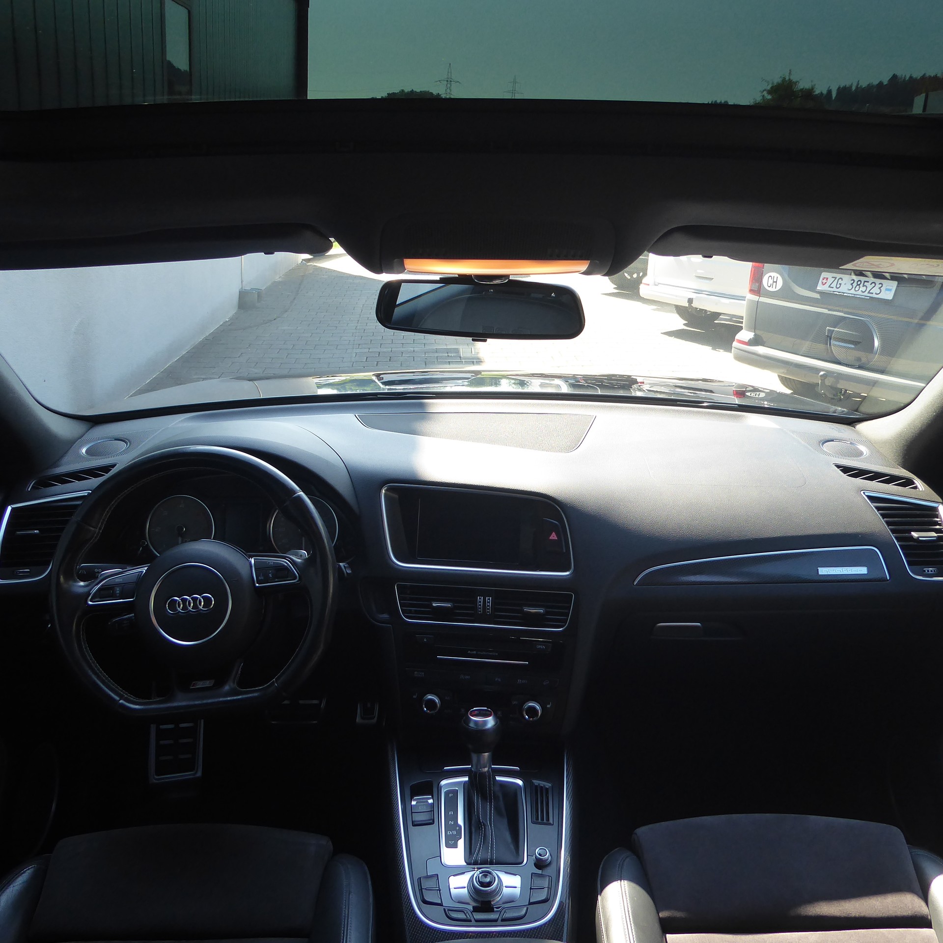 AUDI SQ5 3.0 TDI quattro tiptronic-image-8