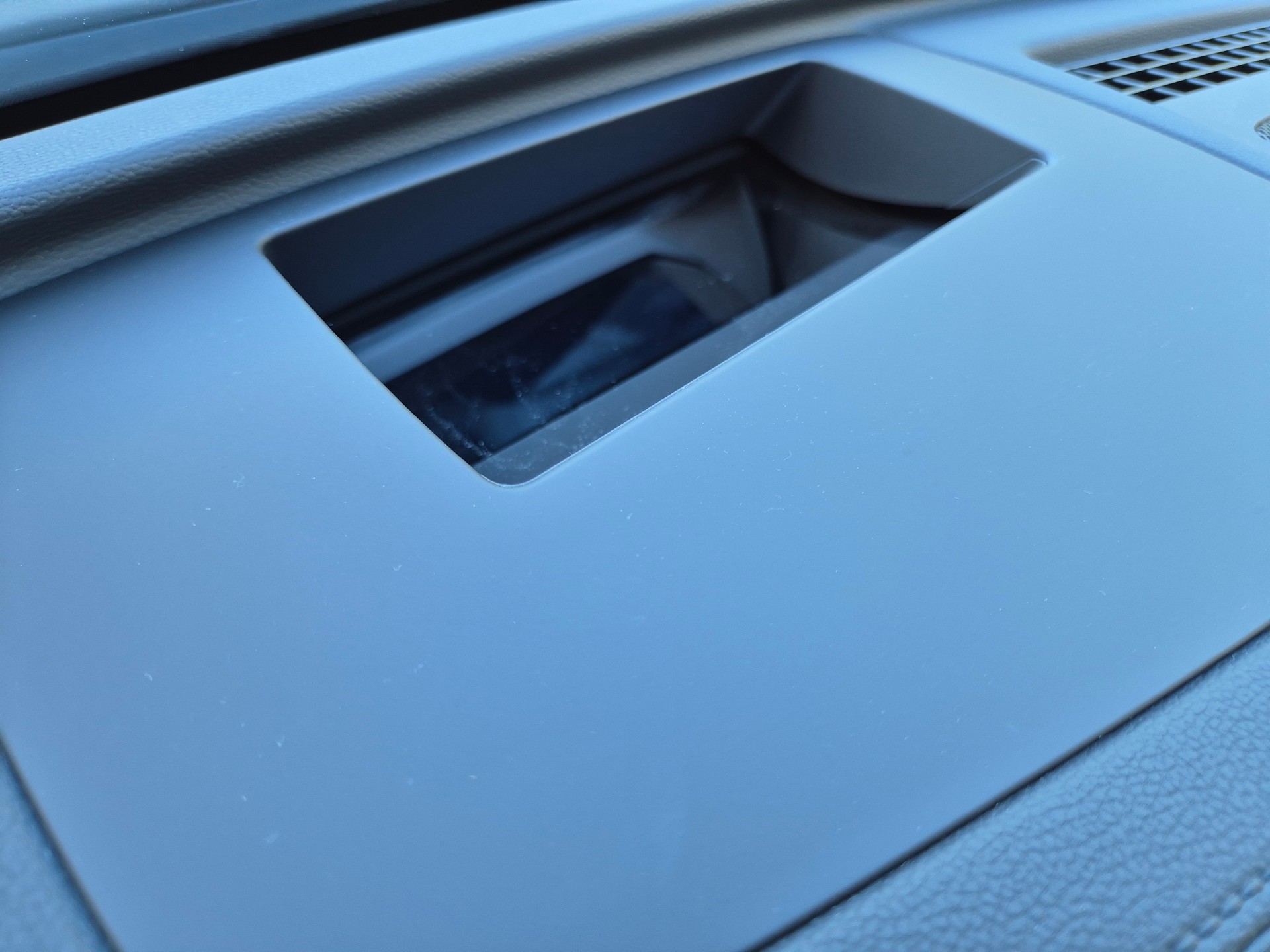 VW Tiguan 2.0 TSI DSG R-Line 4Motion-image-15