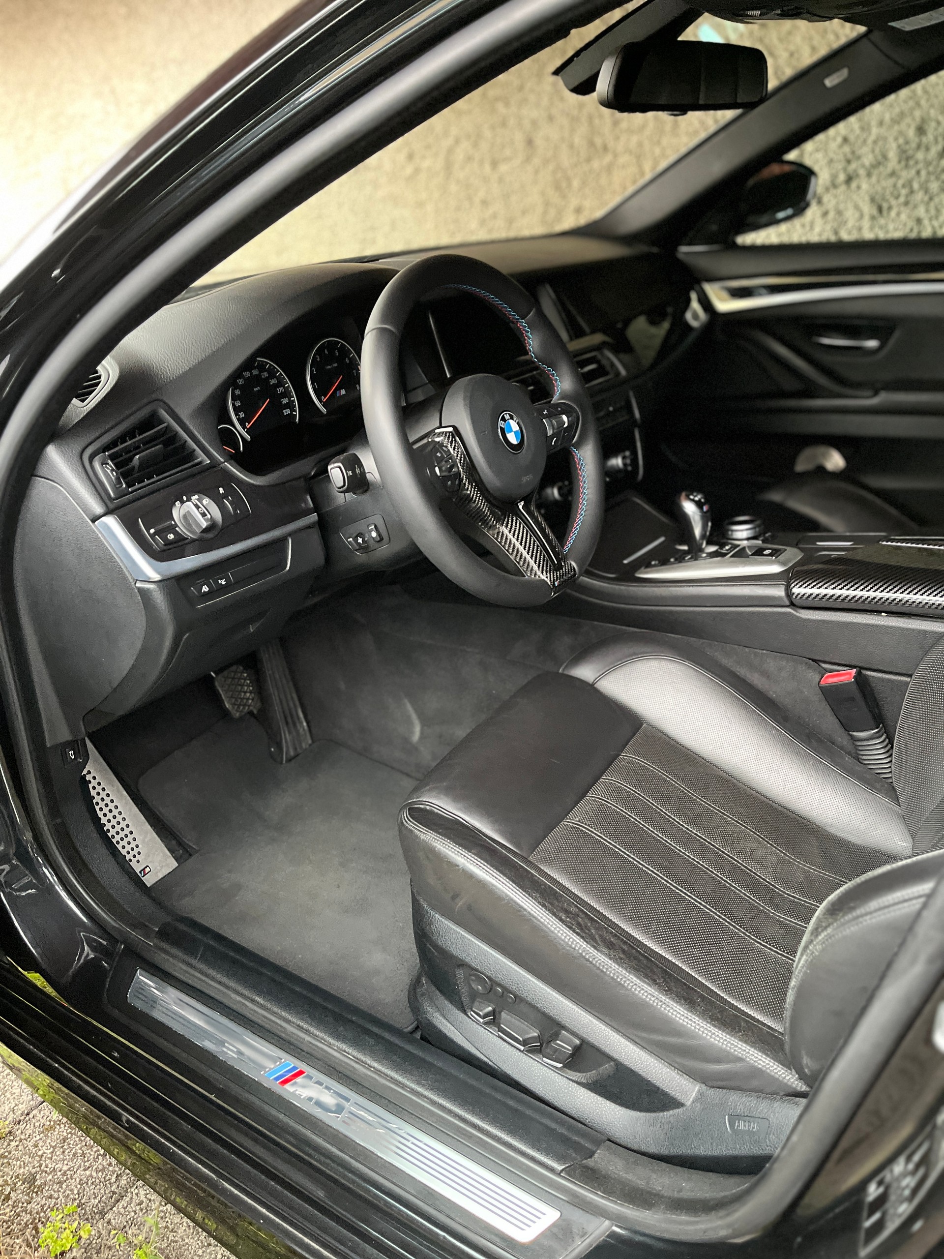 BMW M5 Drivelogic-image-7