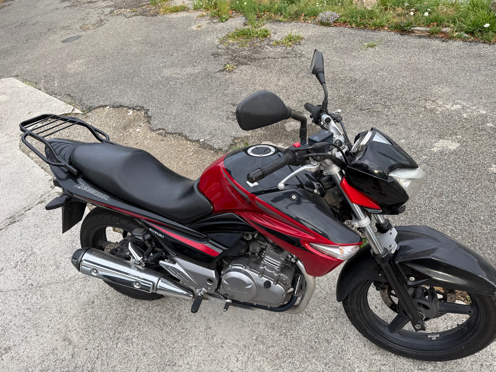 SUZUKI Inazuma 250-image-1