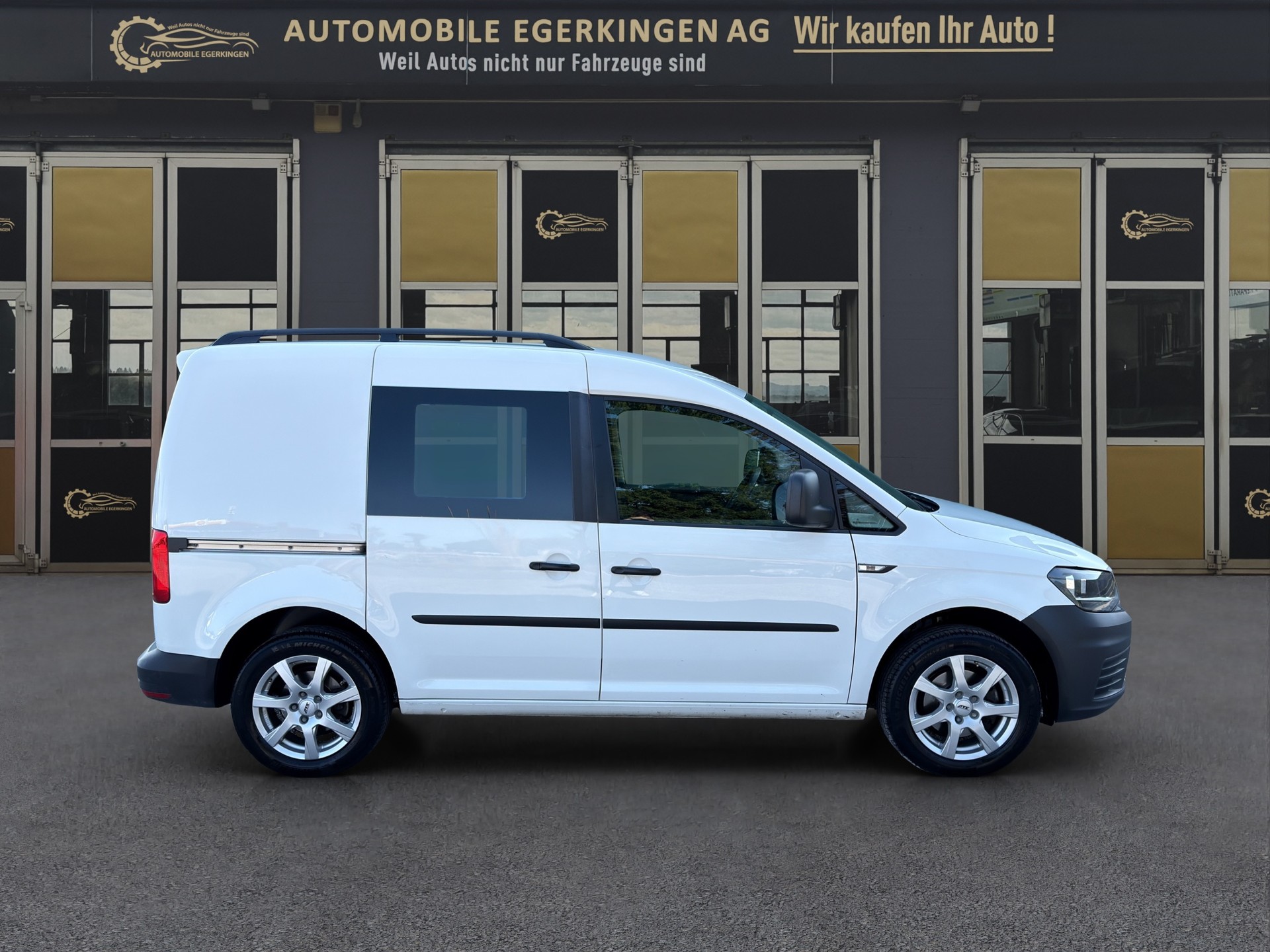 VW Caddy Kaw. 2.0 TDI 102 BlueMT-image-3