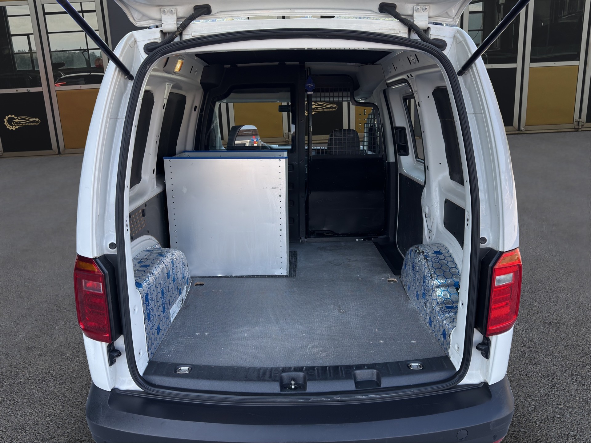 VW Caddy Kaw. 2.0 TDI 102 BlueMT-image-13
