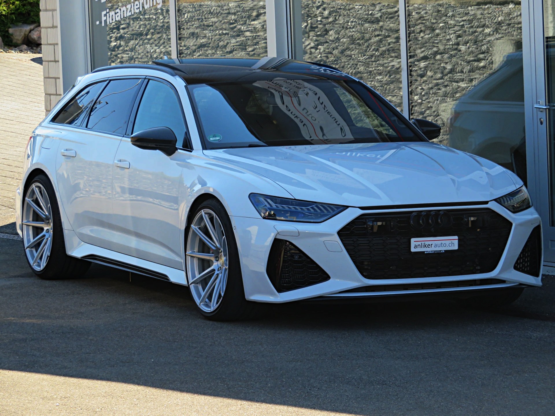 AUDI RS6 Avant 4.0 TFSI V8 quattro-image-0
