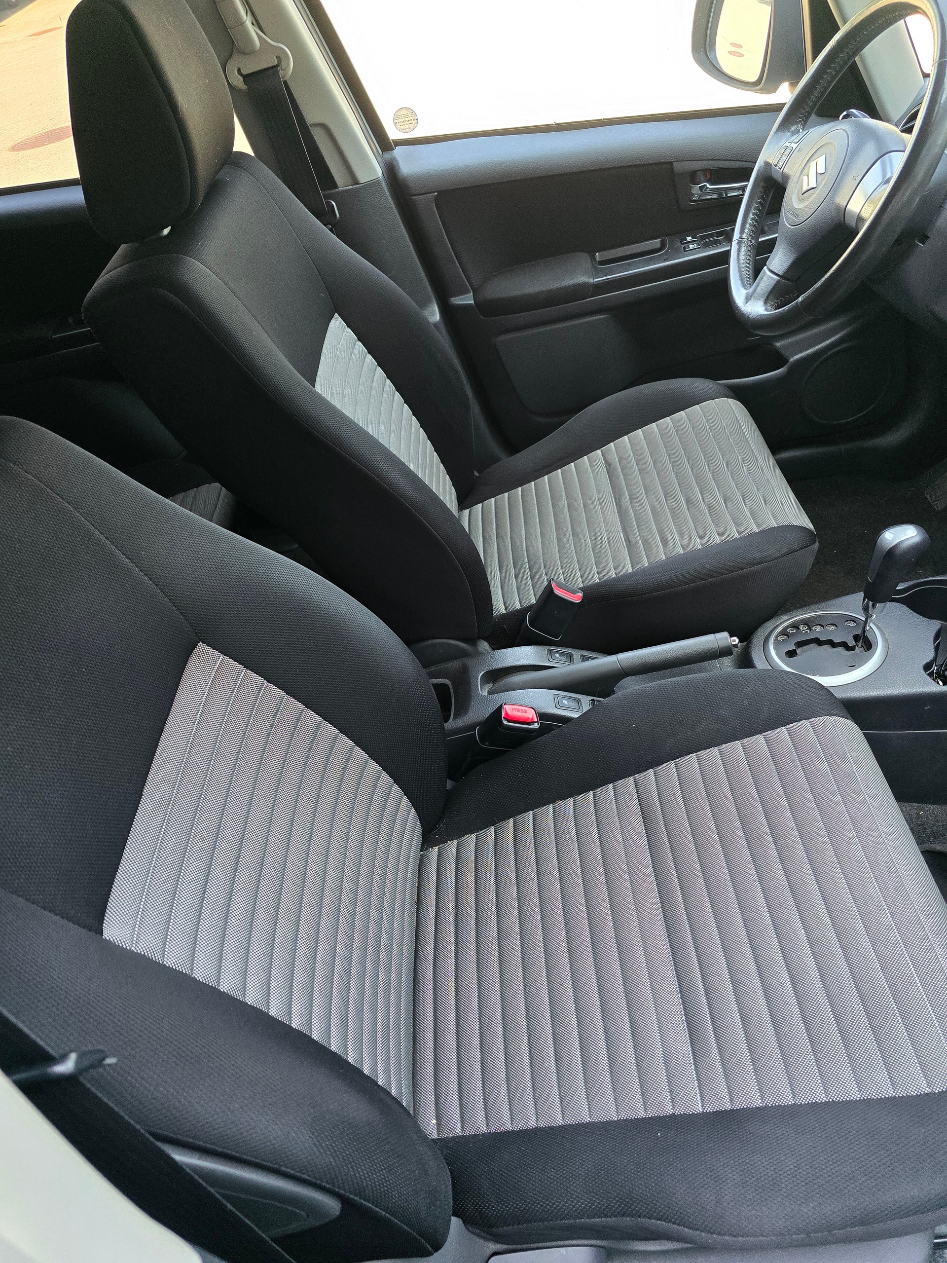 SUZUKI SX4 1.6 16V GL Top 4WD Automatic-image-9