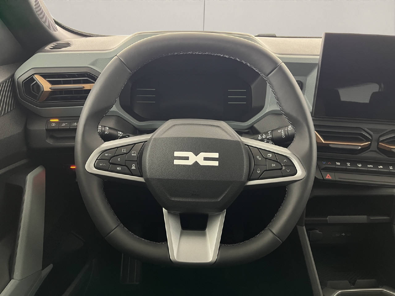 DACIA Duster 1.2 Hybrid Extreme 4WD-image-9
