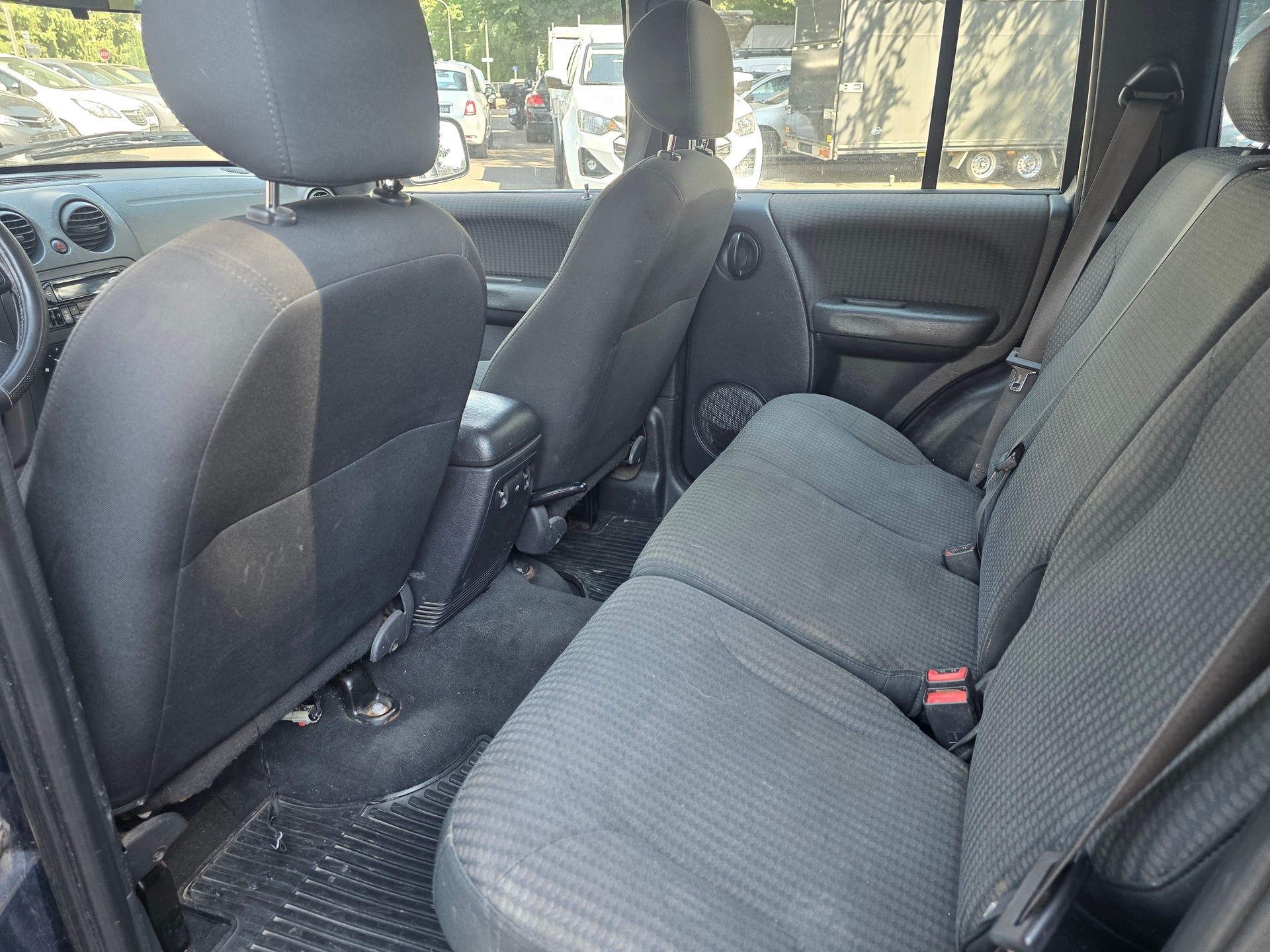 JEEP Cherokee 2.5 CRD Sport-image-6