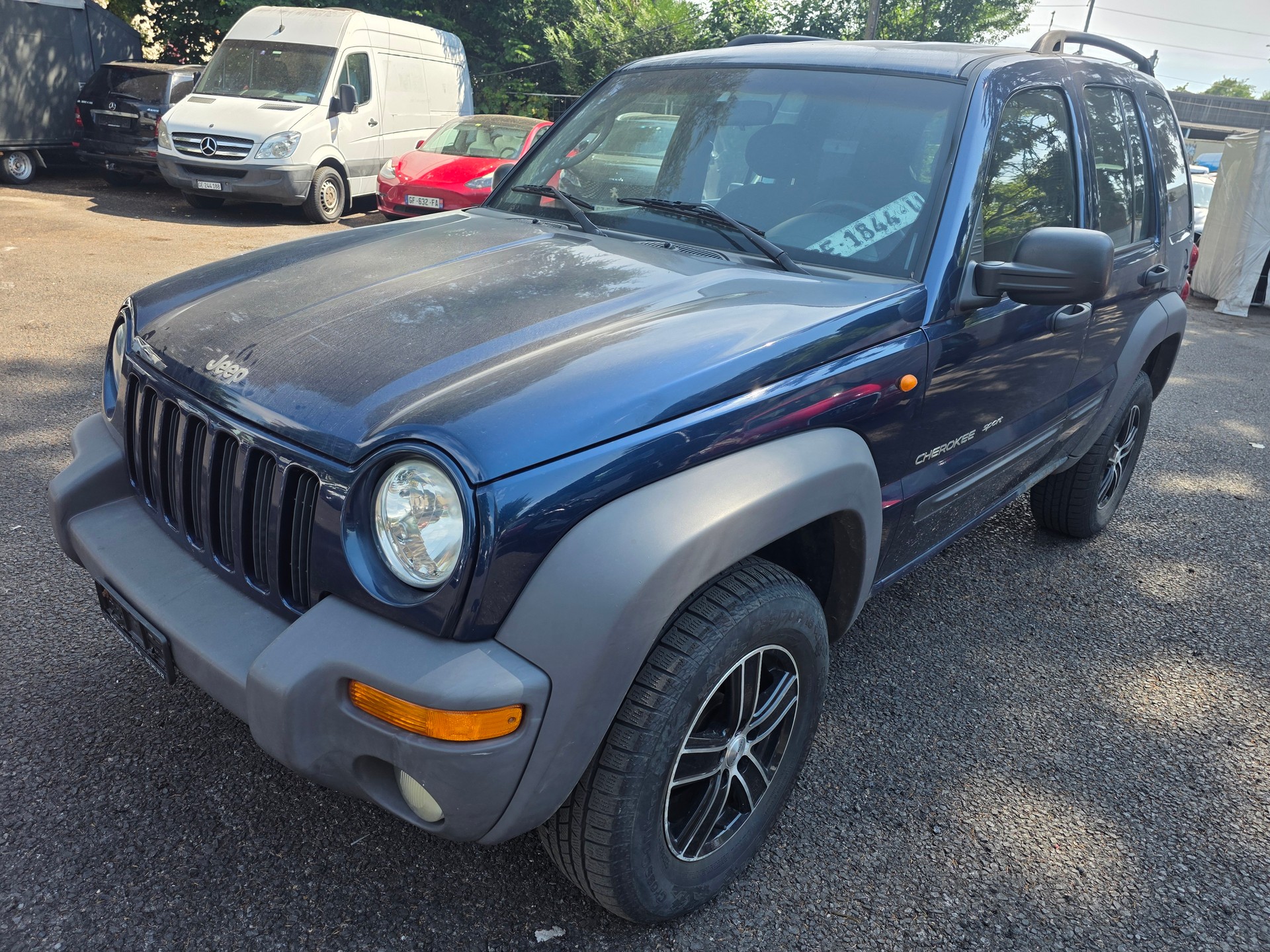 JEEP Cherokee 2.5 CRD Sport-image-1