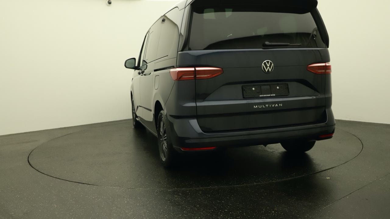 VW Multivan 2.0 TDI Life DSG-image-3