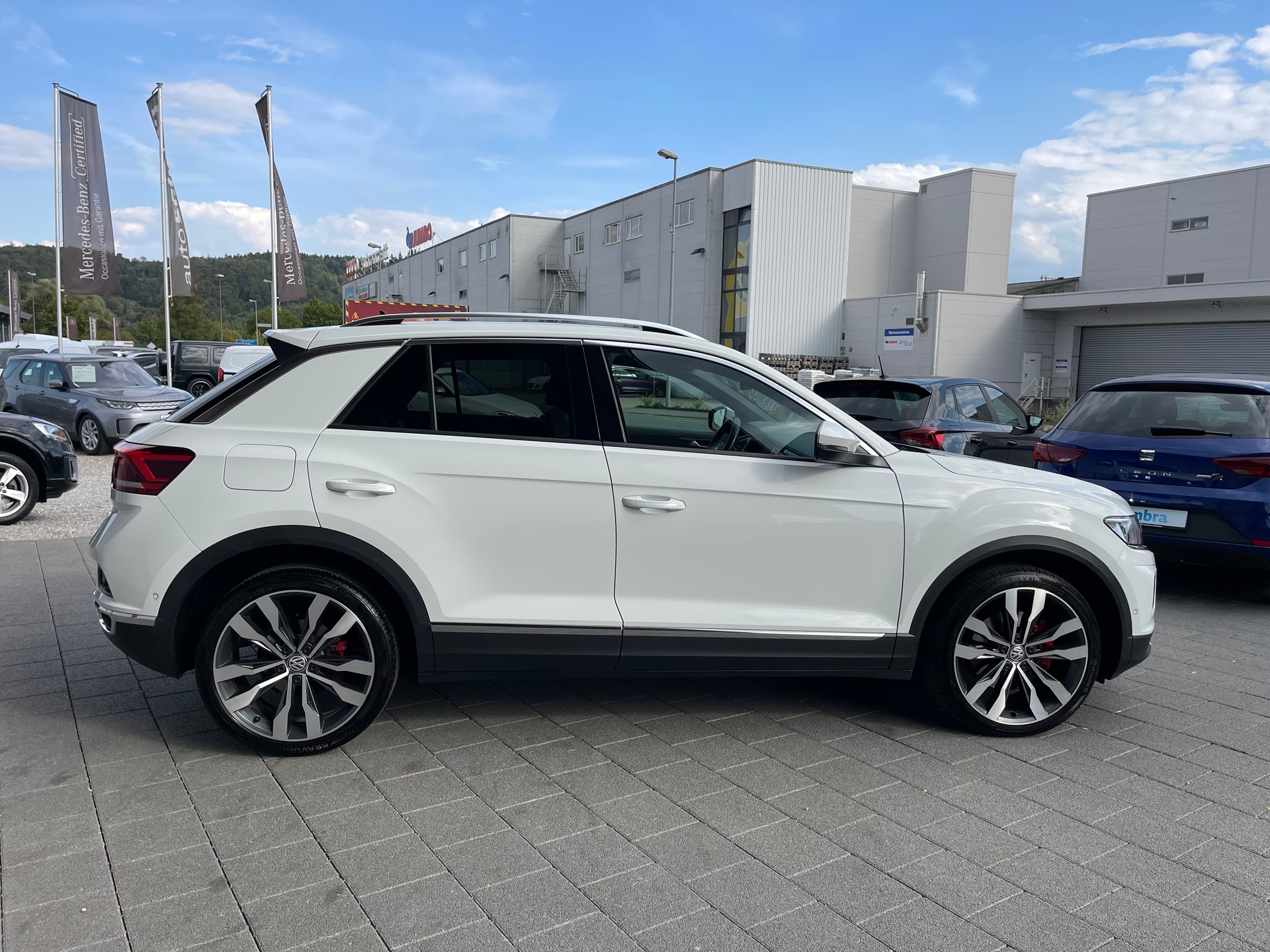 VW T-Roc 2.0 TSI Sport DSG 4Motion-image-9