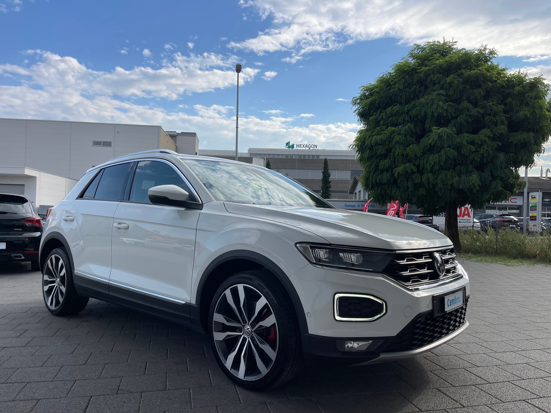 VW T-Roc 2.0 TSI Sport DSG 4Motion-image-2