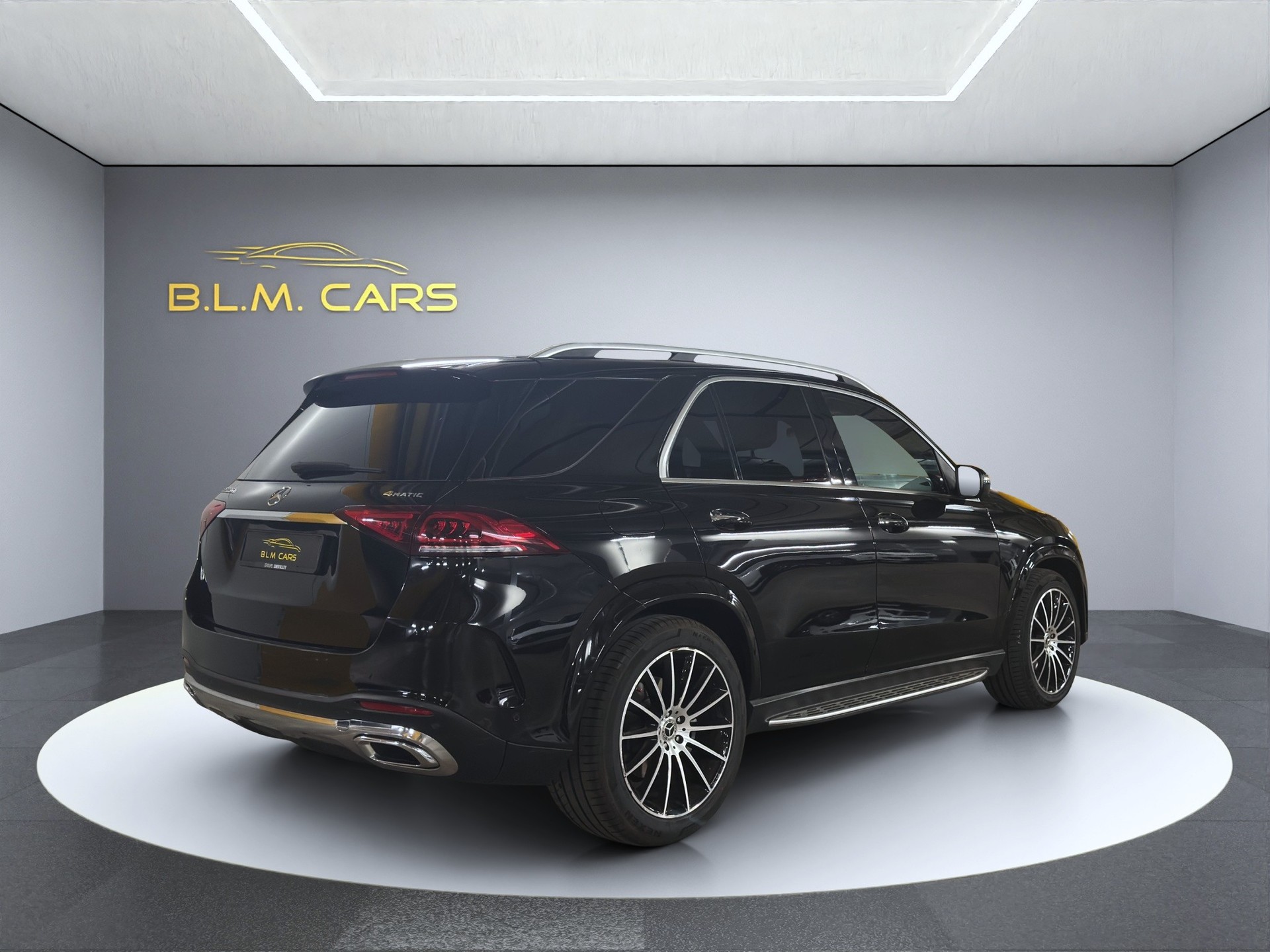 MERCEDES-BENZ GLE 300 d 4Matic AMG Line 9G-Tronic-image-6