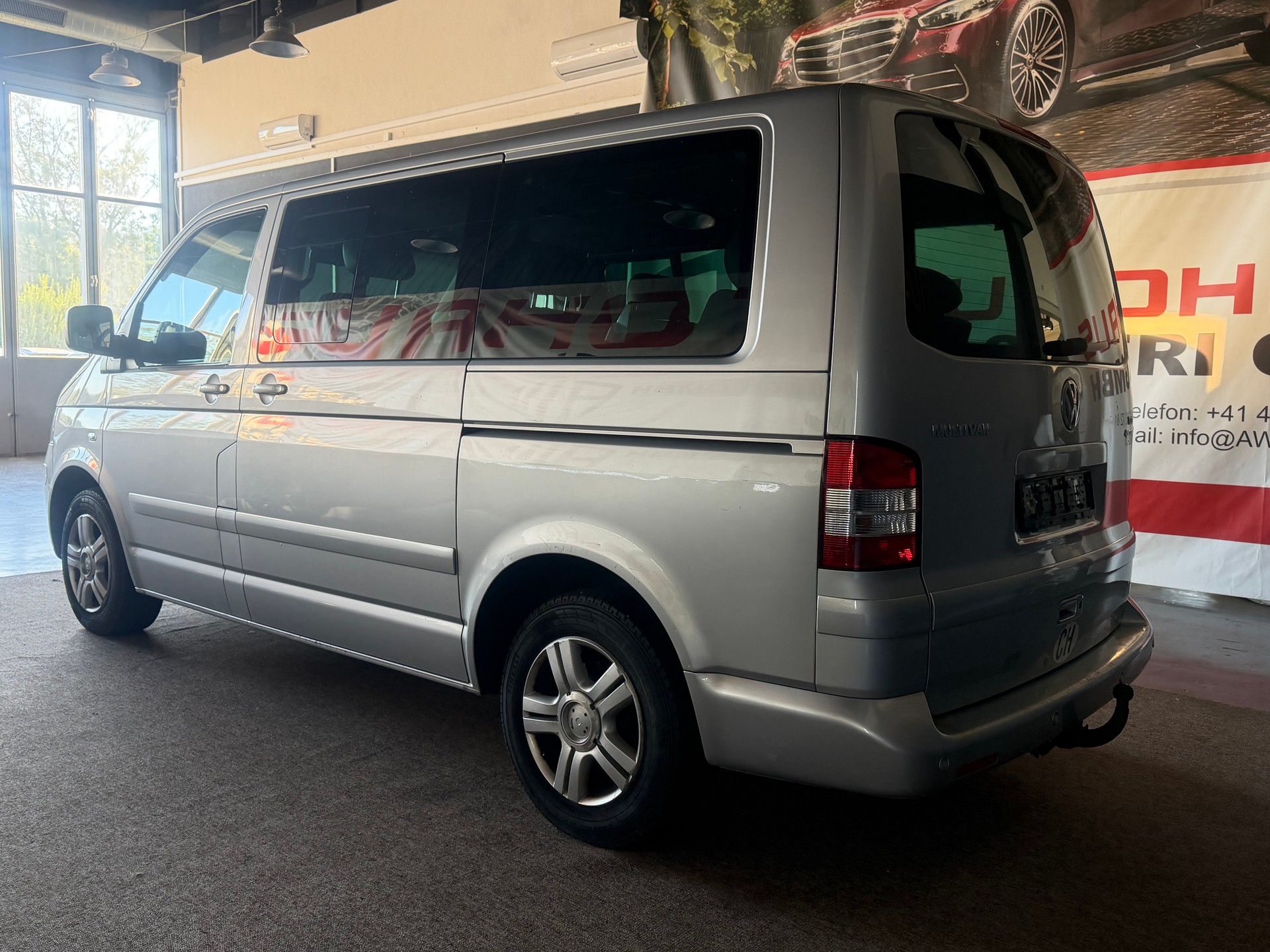 VW T5 Multivan Highline 2.5 TDI 4M-image-4
