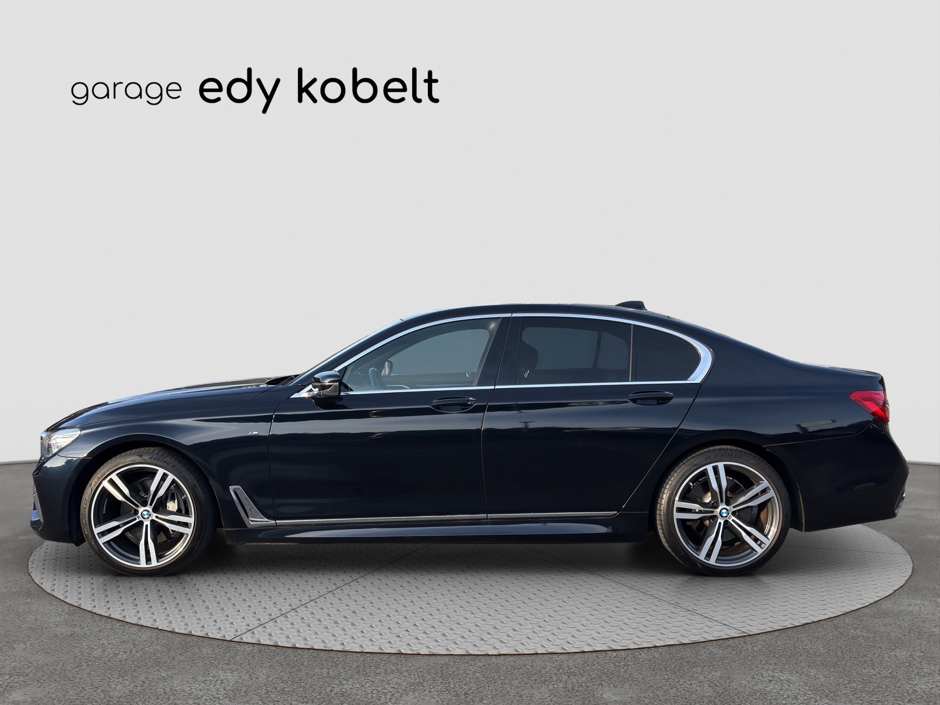 BMW 730d xDrive Steptronic-image-1