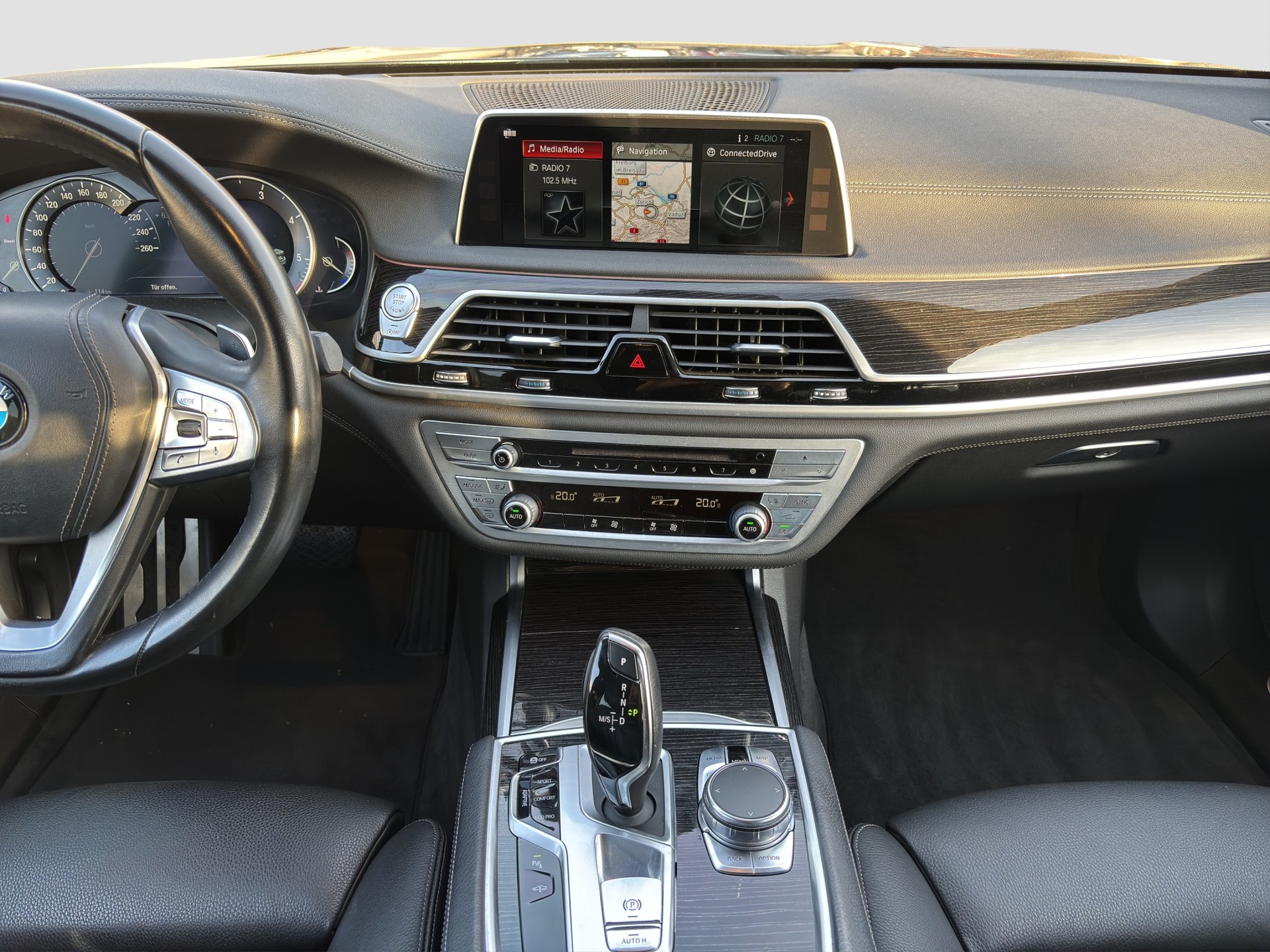BMW 730d xDrive Steptronic-image-4