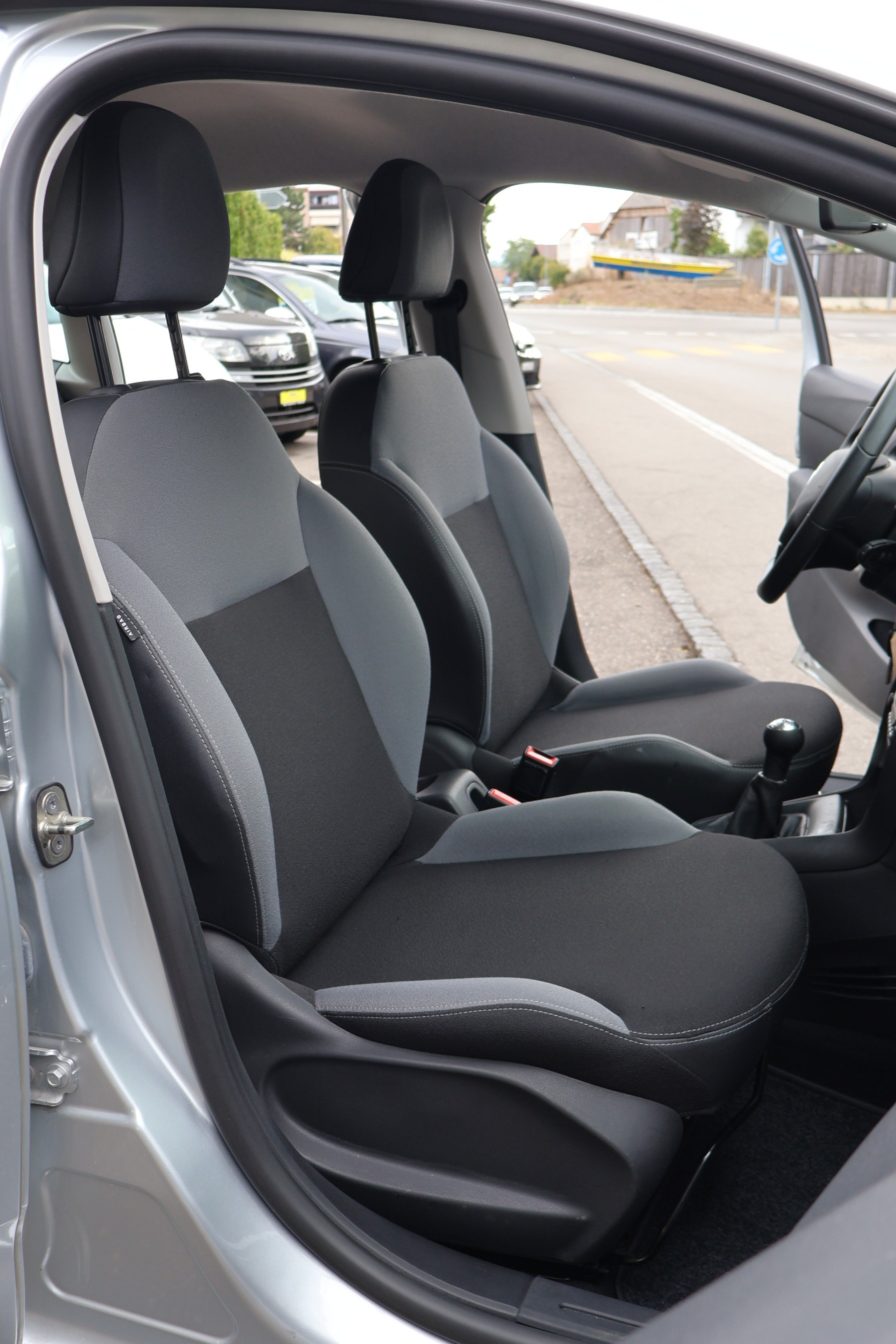 CITROEN C3 1.4i Attraction Pack-image-12