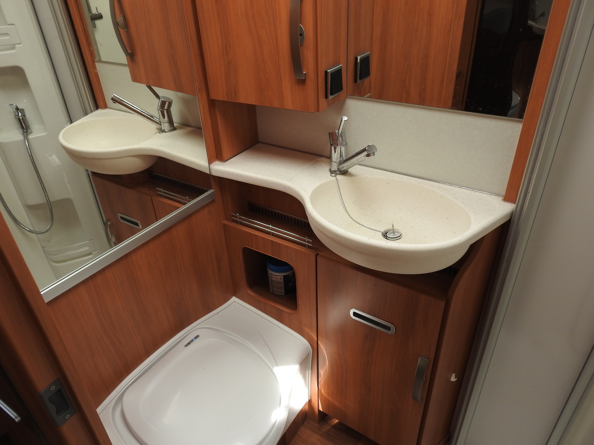 MERCEDES-BENZ Hymer MLT 580-image-17