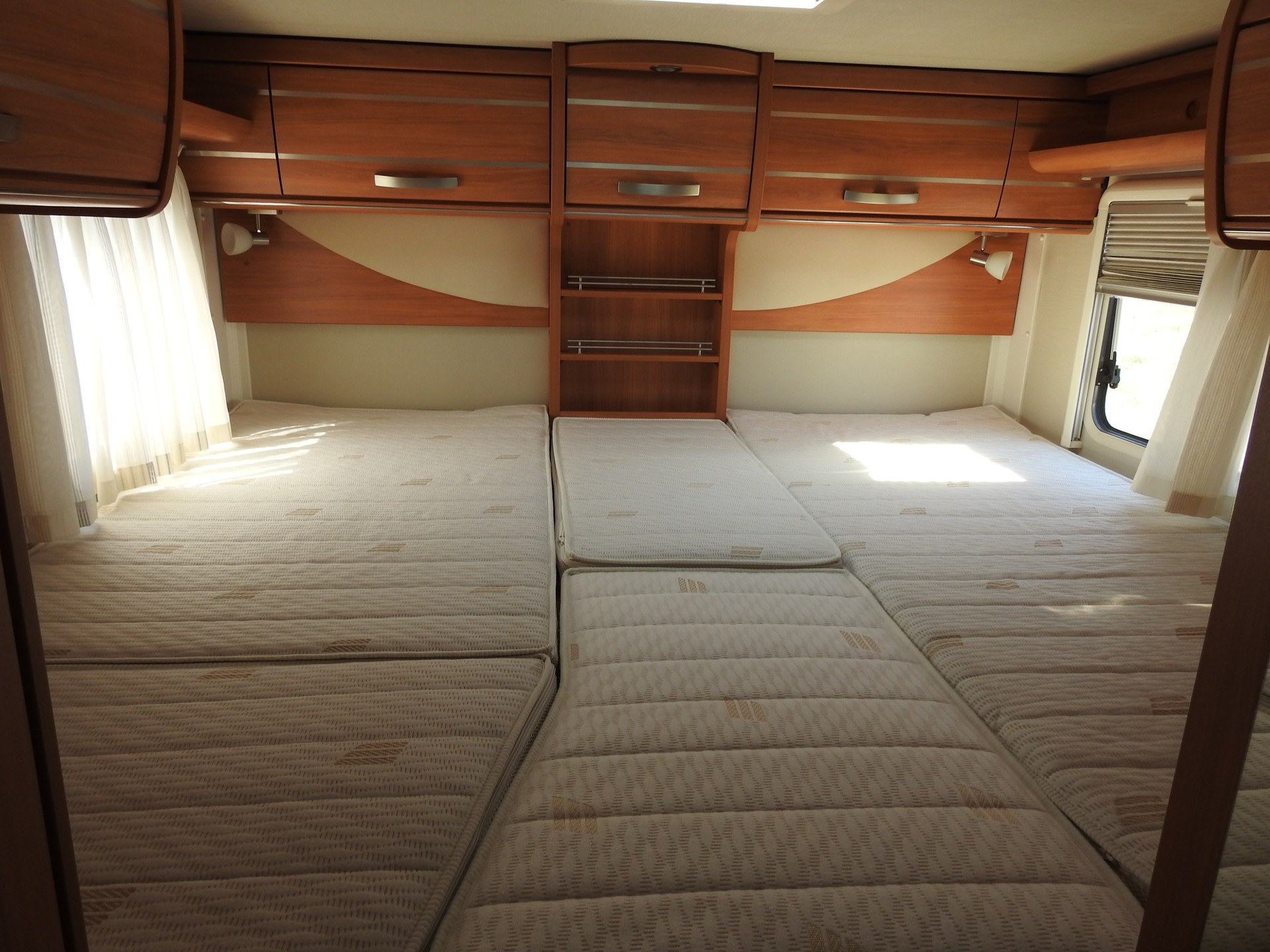 MERCEDES-BENZ Hymer MLT 580-image-22