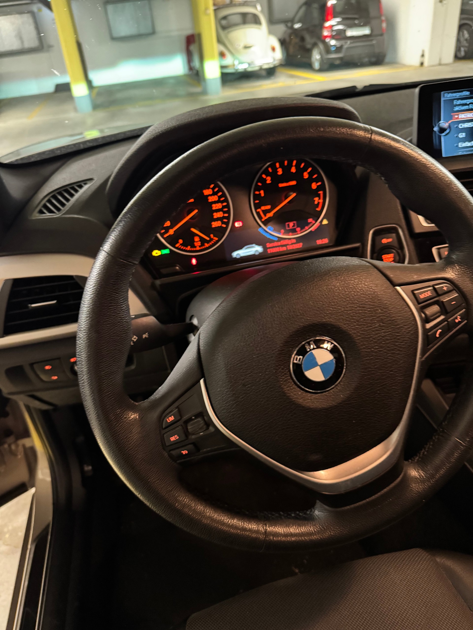 BMW 220i SAG Sport Line Steptronic-image-3