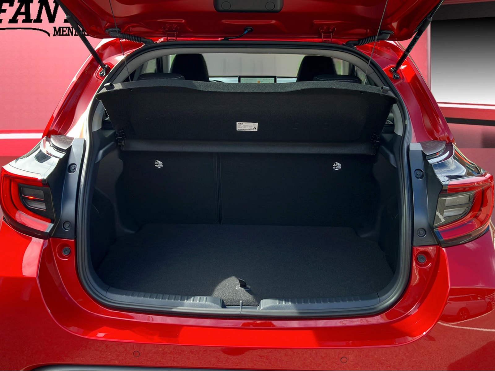 TOYOTA Yaris 1.5 VVT-i HSD Trend-image-9