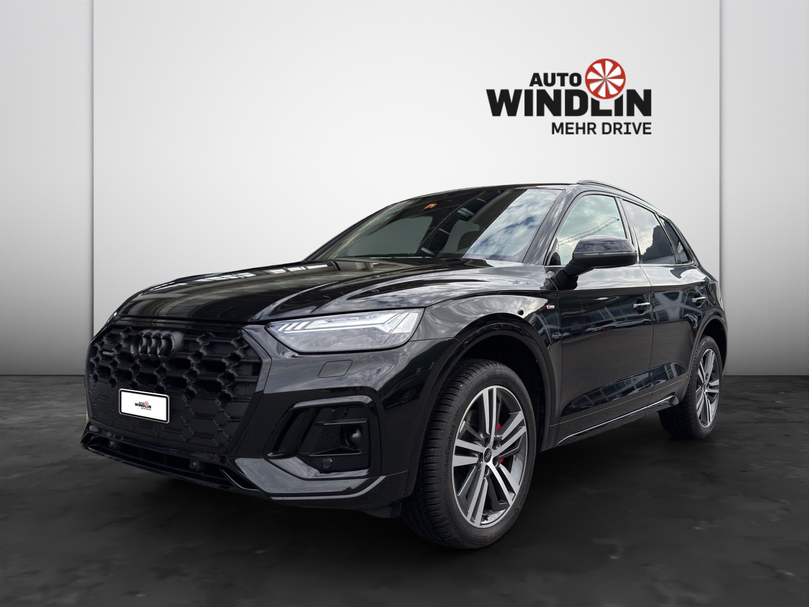 AUDI Q5 2.0 40 TDI Black Edition quattro S-Tronic-image-1