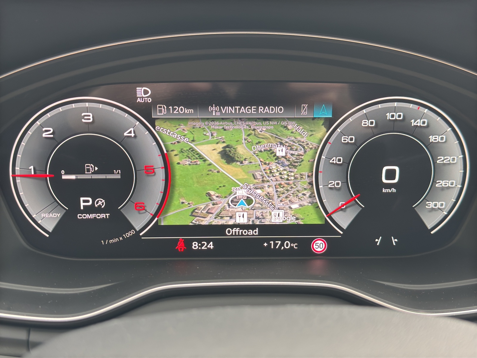 AUDI Q5 2.0 40 TDI Black Edition quattro S-Tronic-image-14