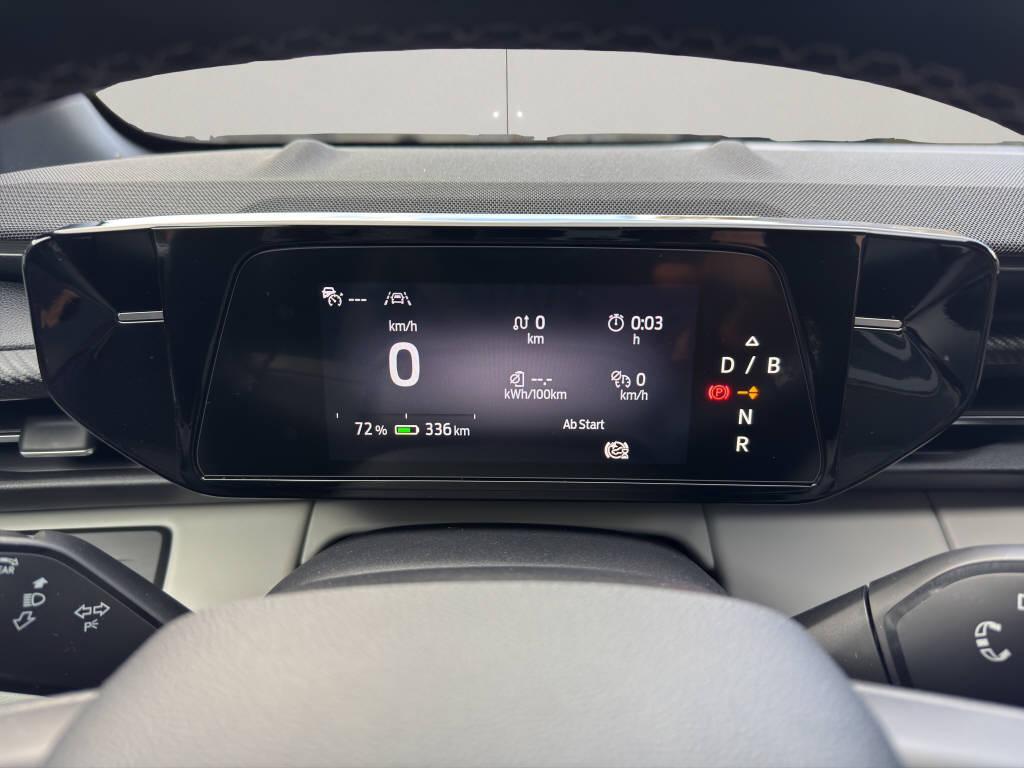 FORD Explorer Extended Range Premium AWD-image-13