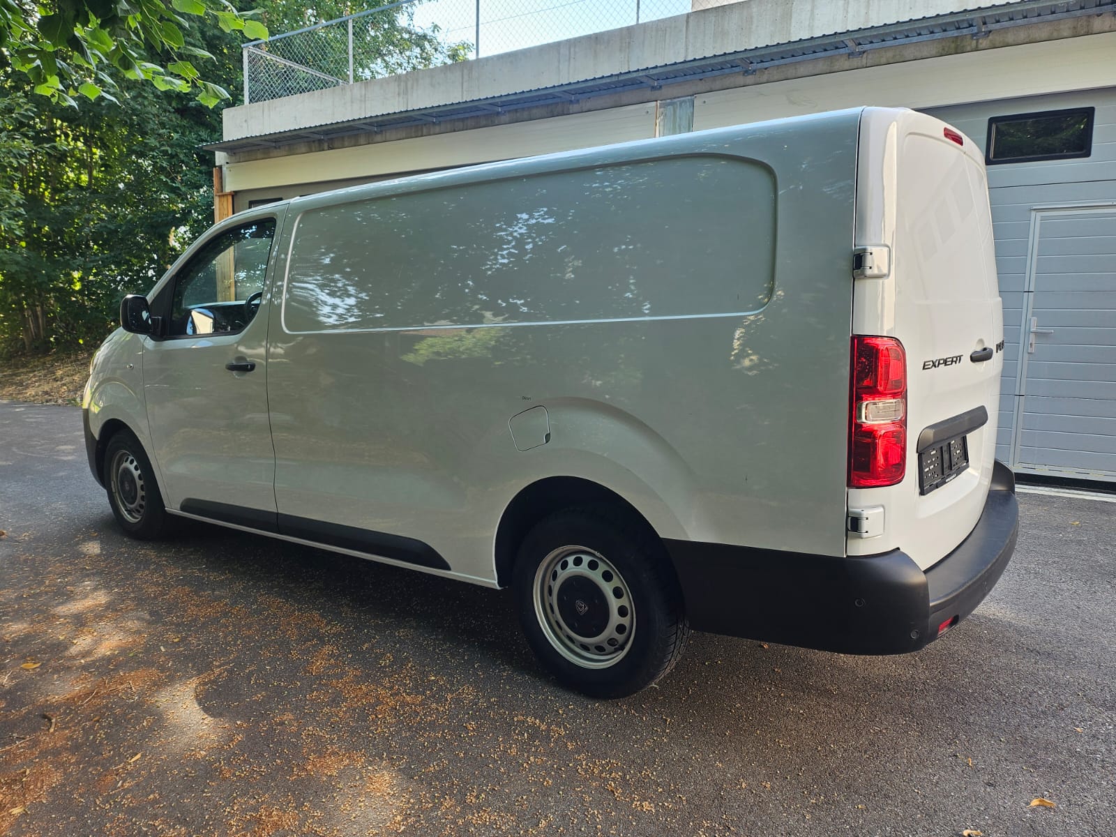 PEUGEOT Expert 2.0 BlueHDi 145 S&S Long EAT8 kleine park schaden petits dégats de parc frisch ab service und mfk-image-1
