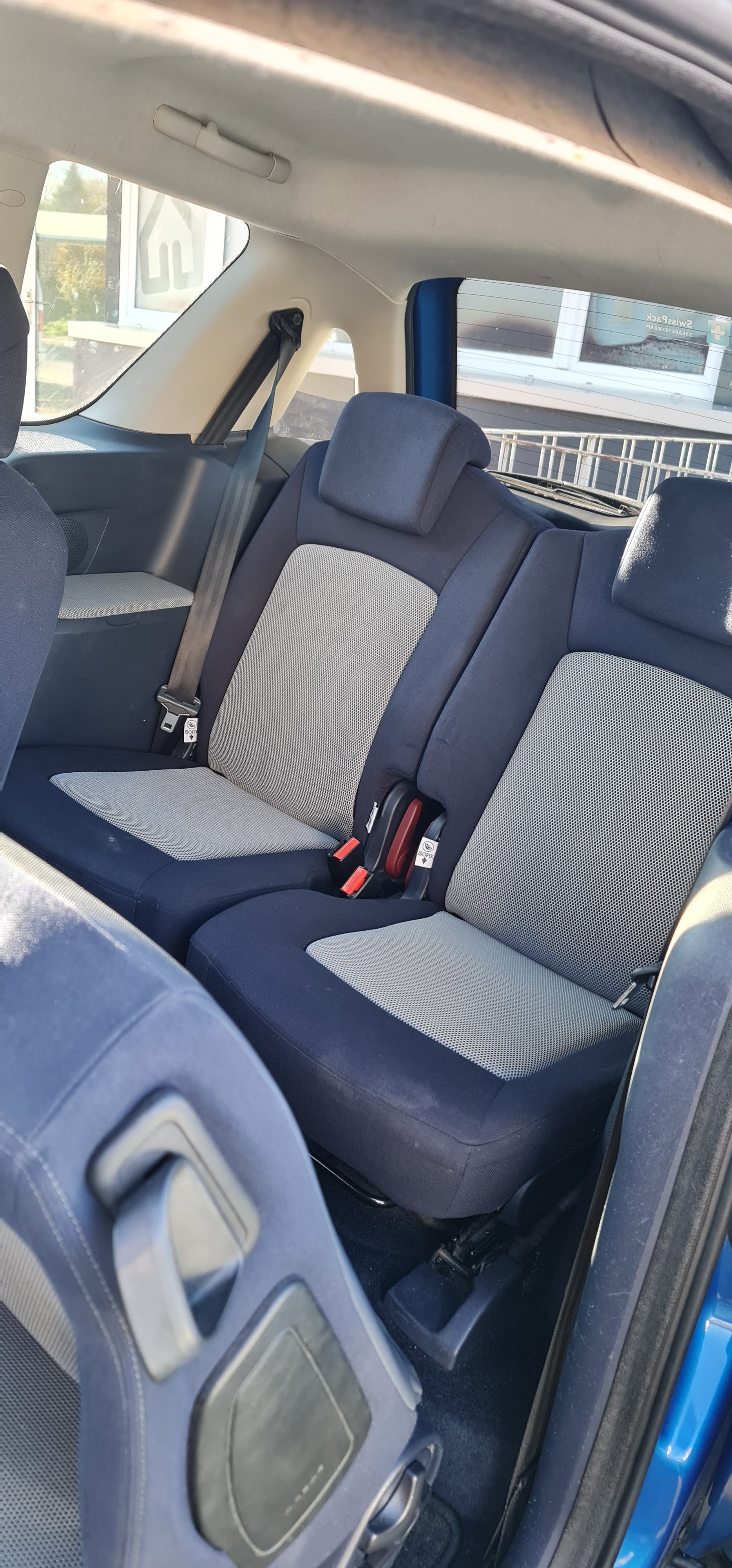 PEUGEOT 1007 1.6 Trendy 2-Tronic-image-7