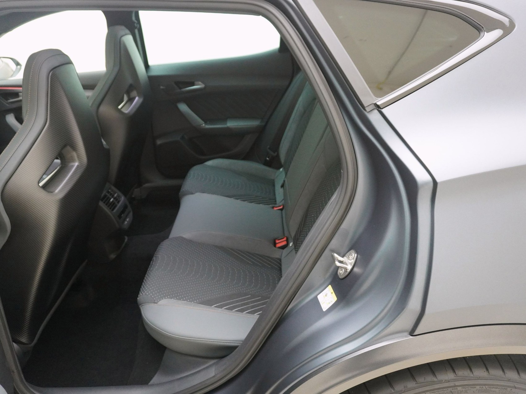 CUPRA Formentor 2.5 TSI VZ5 Extreme 4Drive DSG-image-16