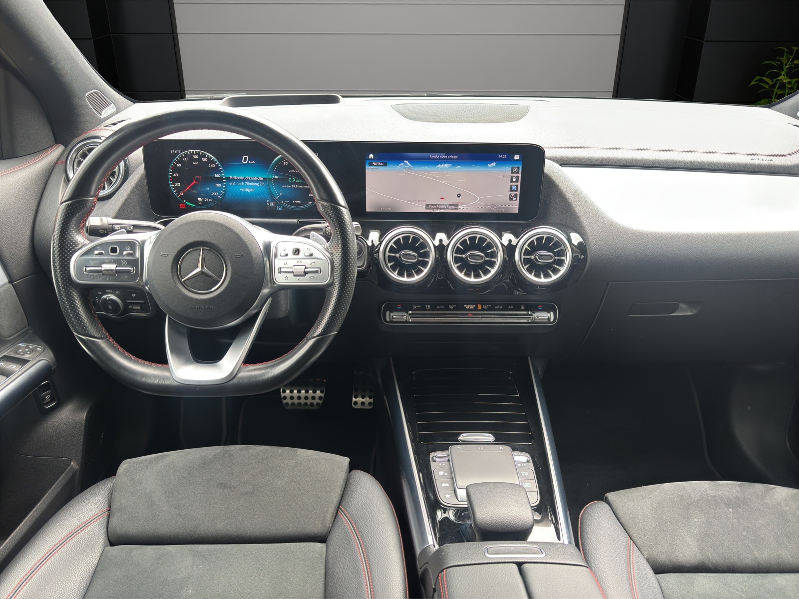 Image MERCEDES-BENZ EQA-250 EQA 250 AMG Line AMG Line