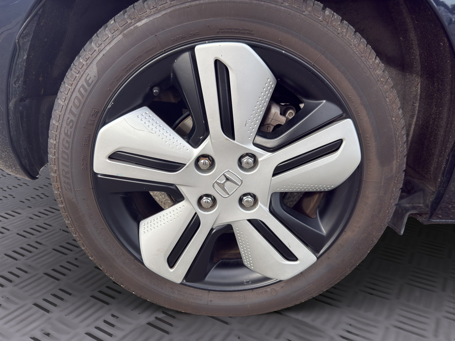 HONDA Jazz 1.5 i-MMD Executive-image-18
