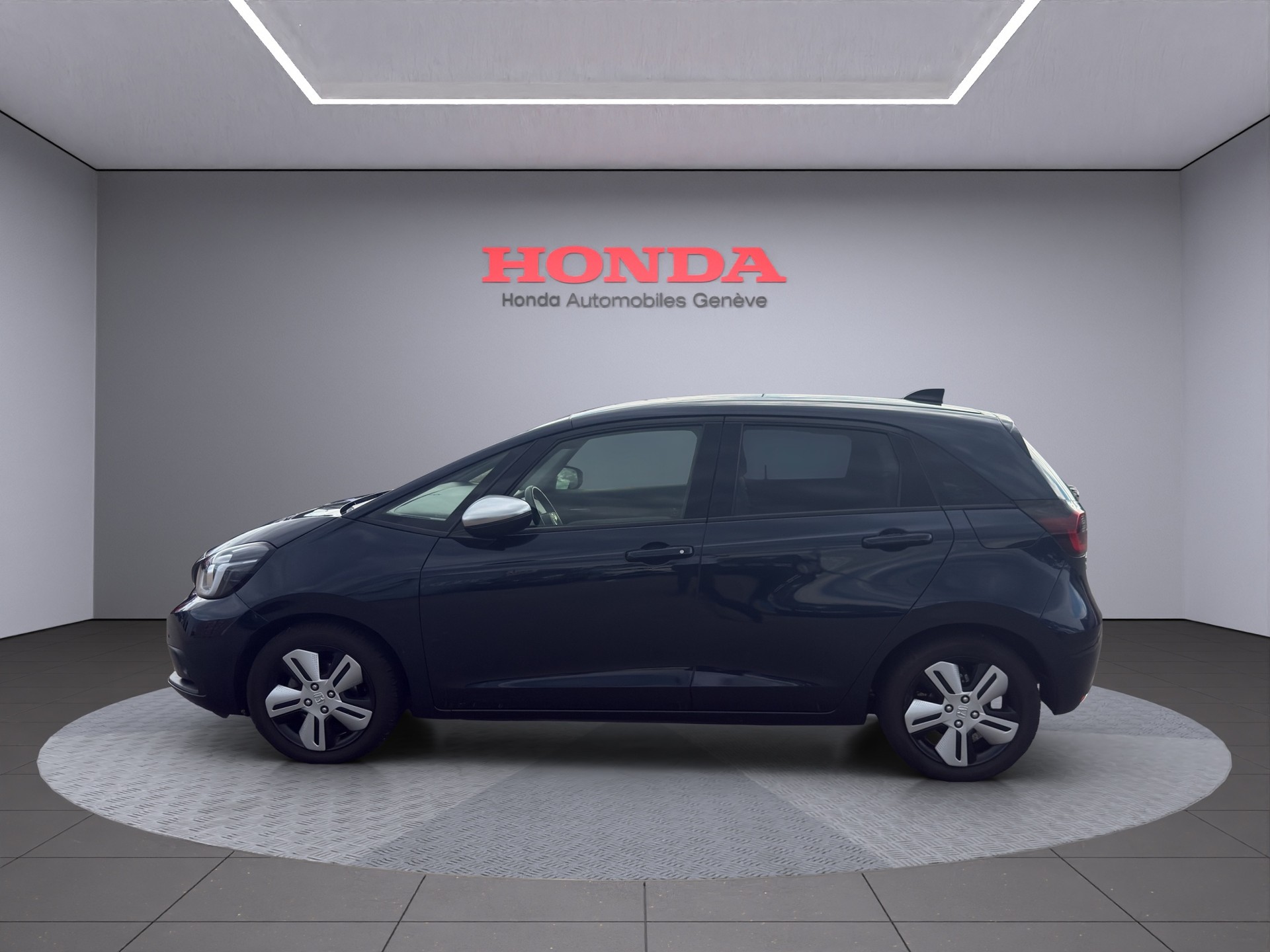 HONDA Jazz 1.5 i-MMD Executive-image-4