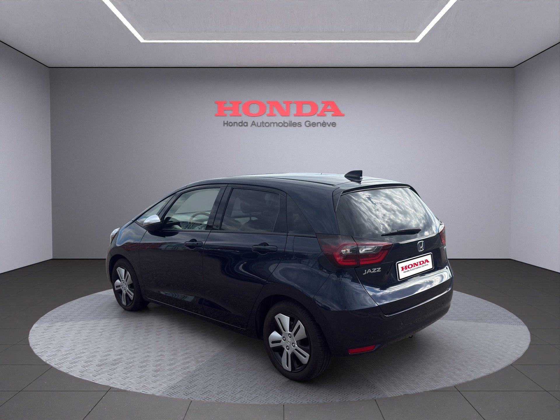 HONDA Jazz 1.5 i-MMD Executive-image-5
