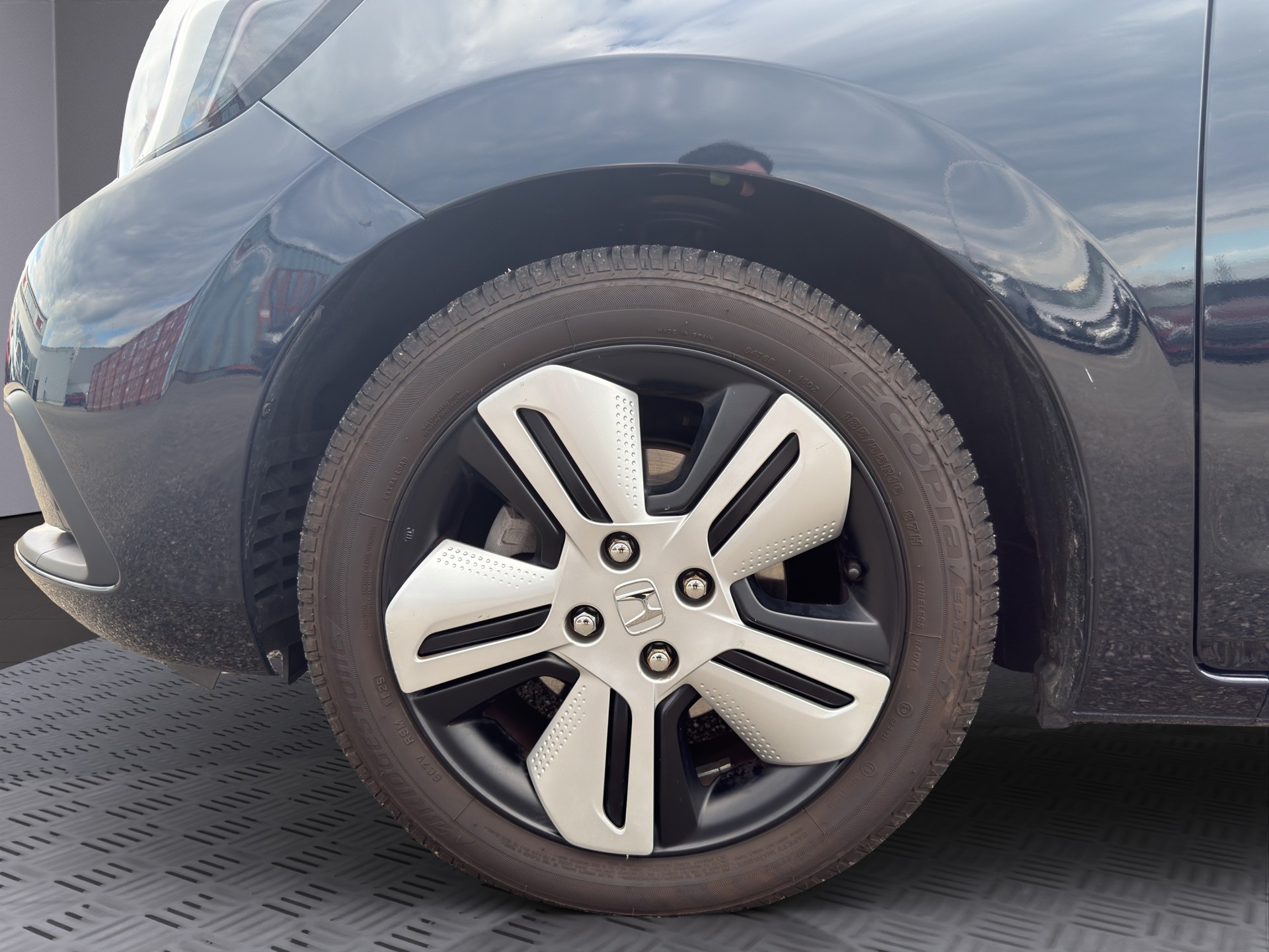 HONDA Jazz 1.5 i-MMD Executive-image-17