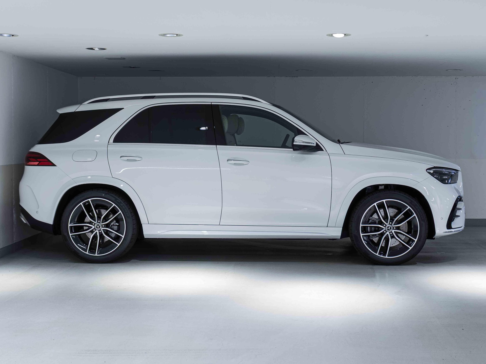 MERCEDES-BENZ GLE 450 4MATIC-image-1