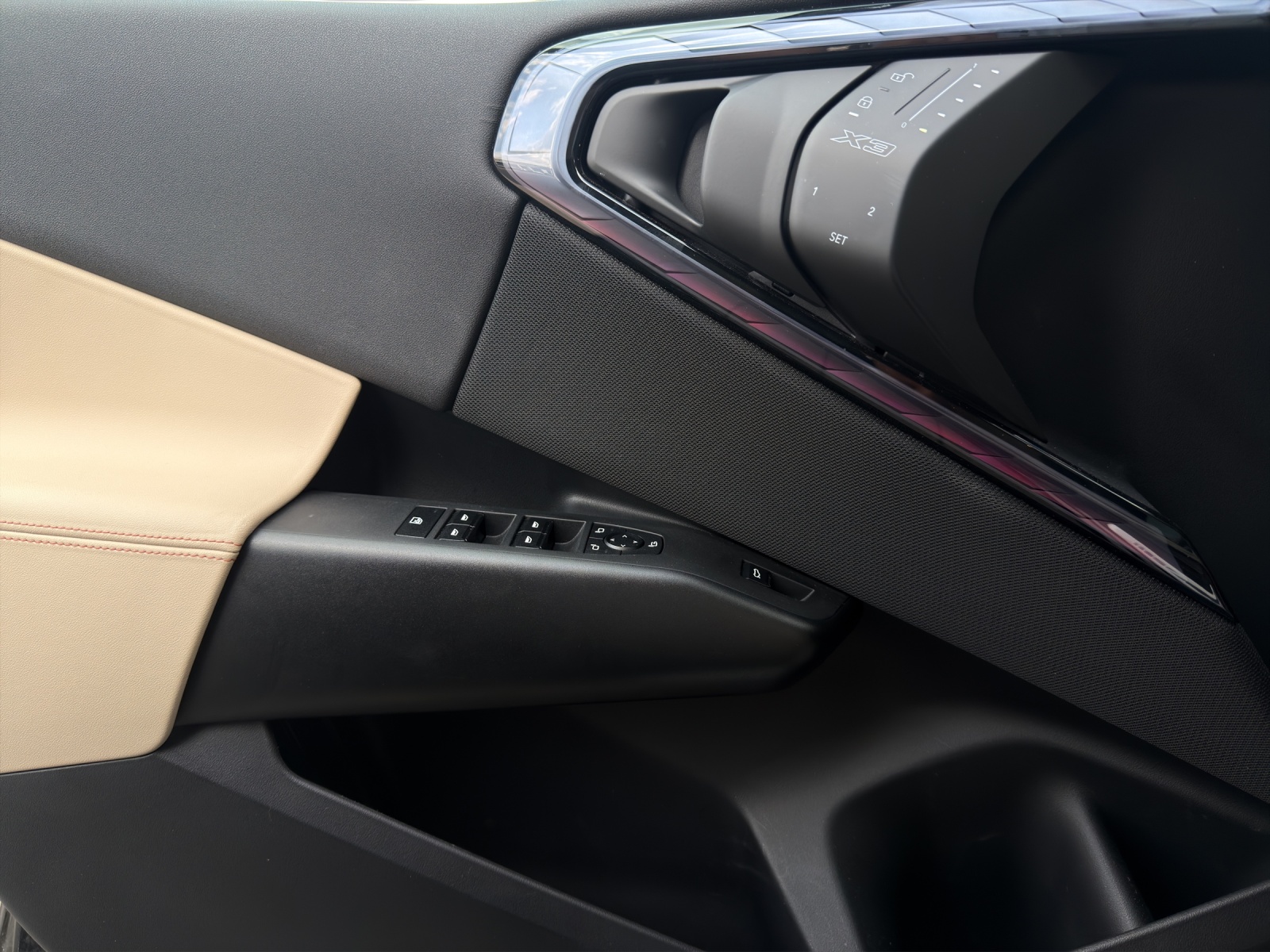 BMW X3 20i xDrive-image-19