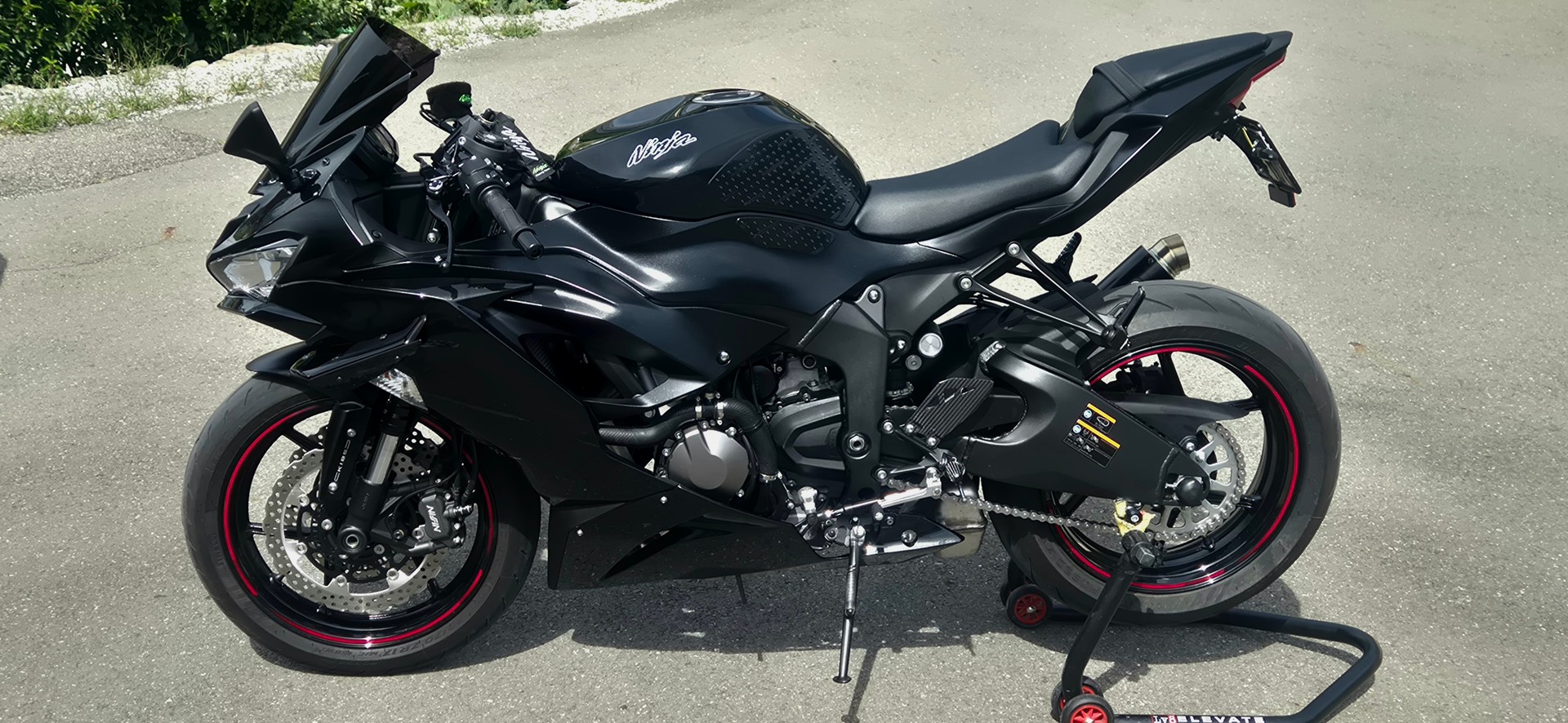 KAWASAKI Ninja ZX-6R-image-2